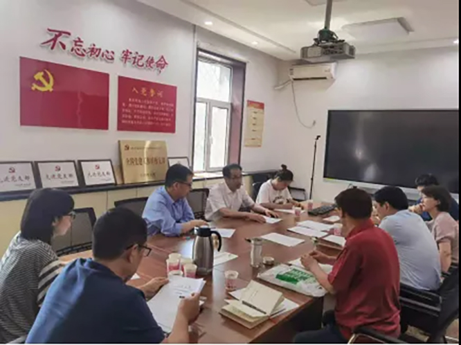 纪实24.jpg